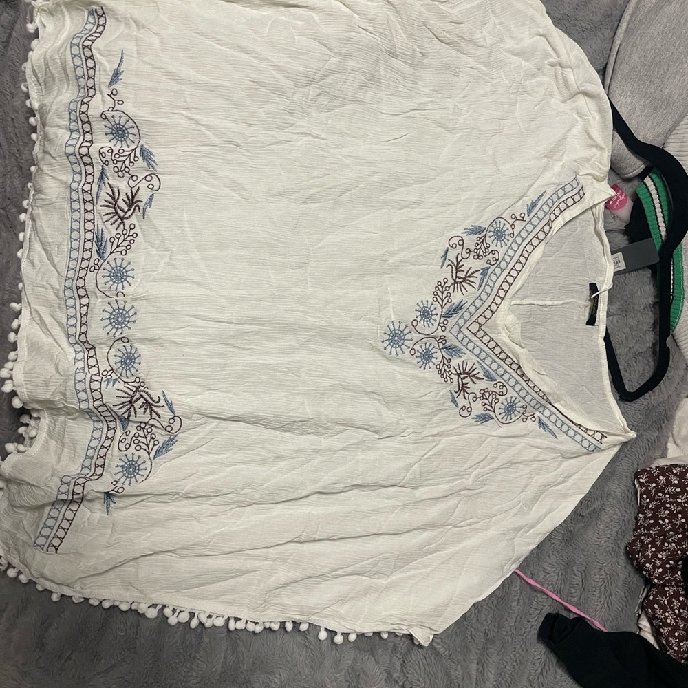 NET BEACH EMBROIDERY COVER UP